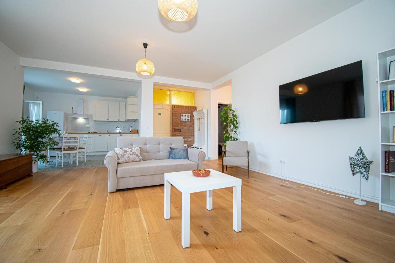 Apartment Nikola Kaštel Novi Eksteriør billede